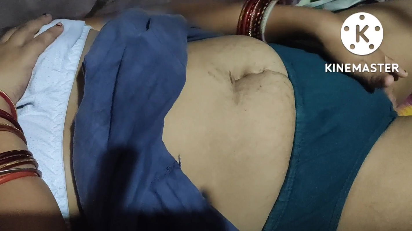 Bhabhi hot and sexy ass boobs