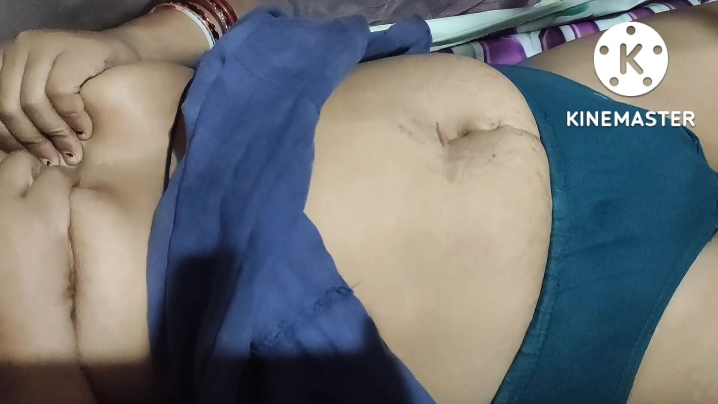 Bhabhi hot and sexy ass boobs