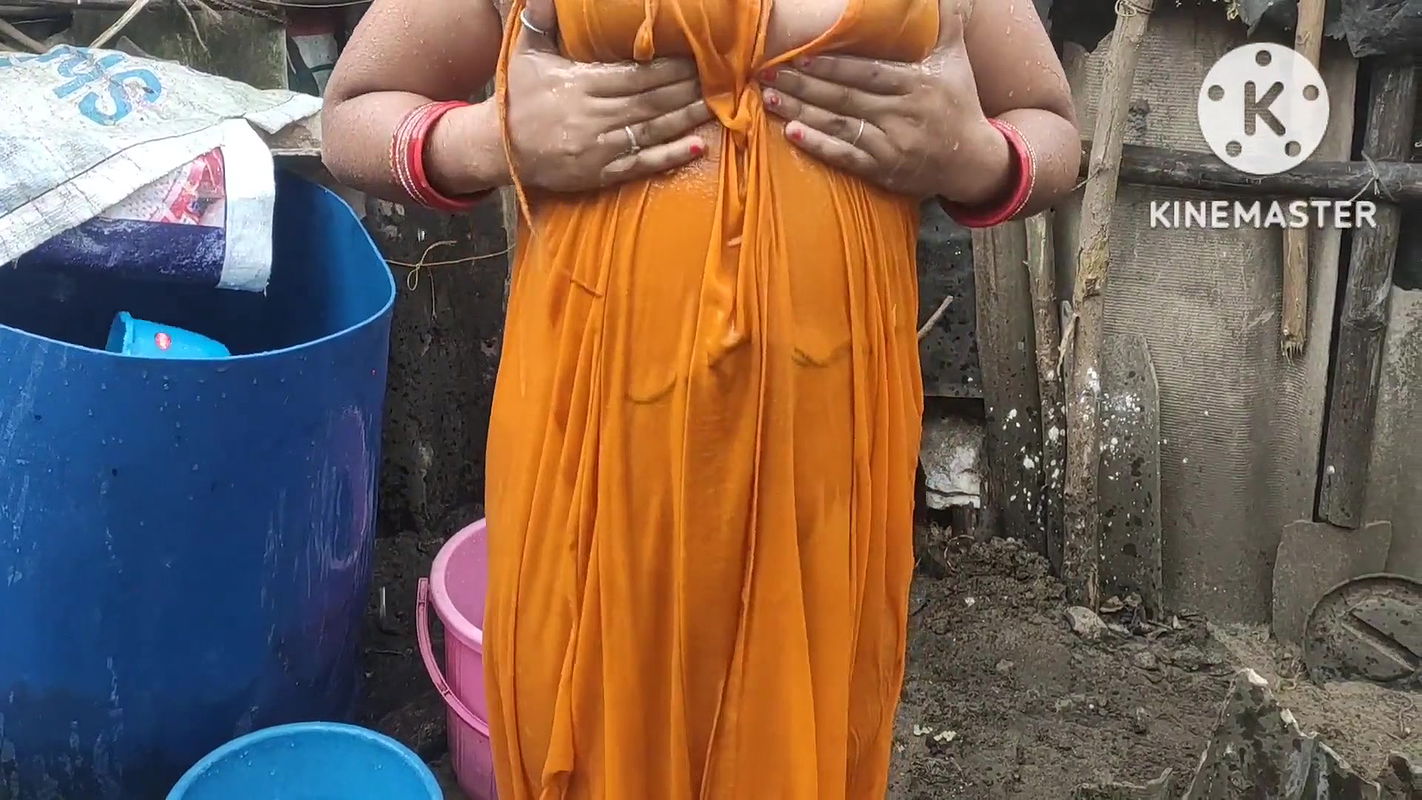 Anita Yadav Ki hot topless dance