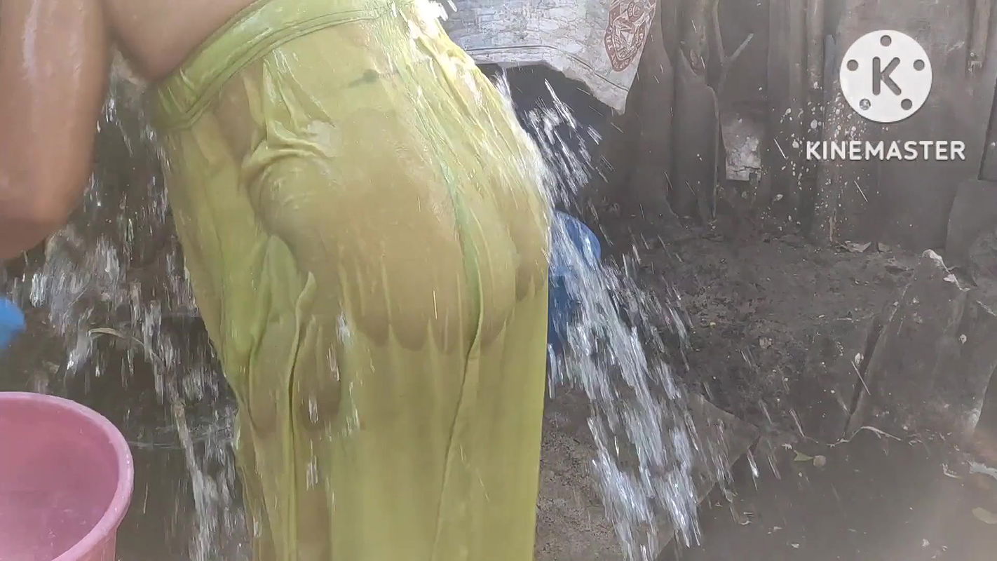 Anita Yadav hot boobs and beautiful