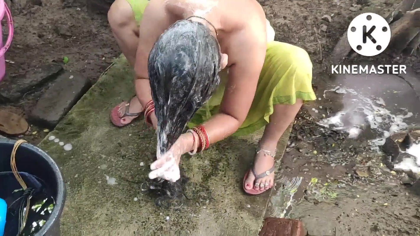 Indian house wife hot style