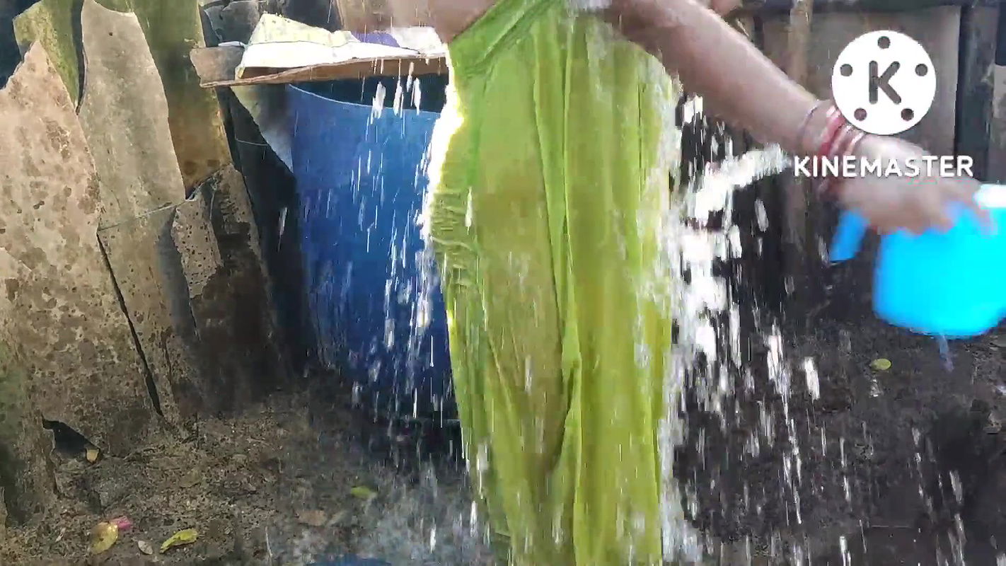 Indian house wife bathing hot and hot boobs