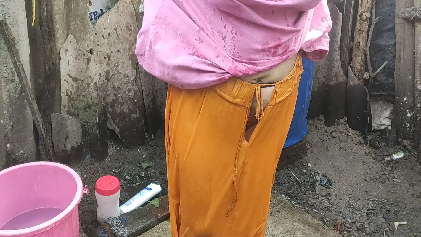 Indian bhabhi
