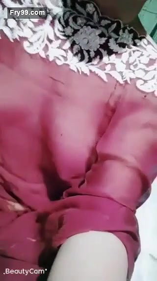 Desi village bhabi sexy boobs
