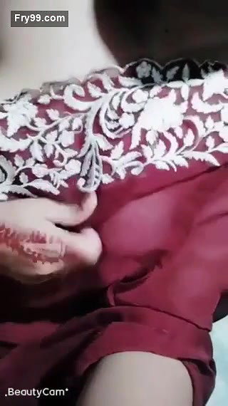 Desi village bhabi sexy boobs