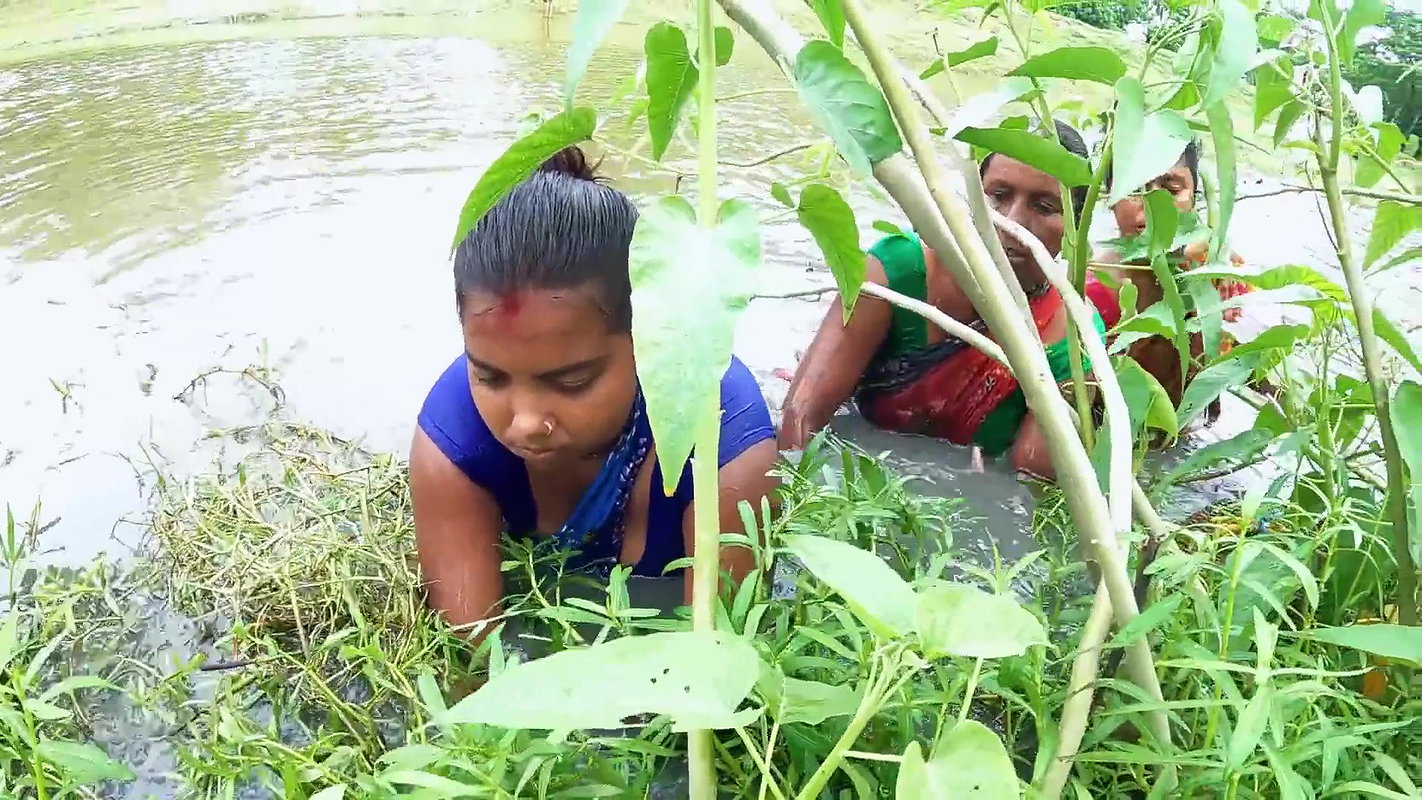 Bengali bhabi hot fishing