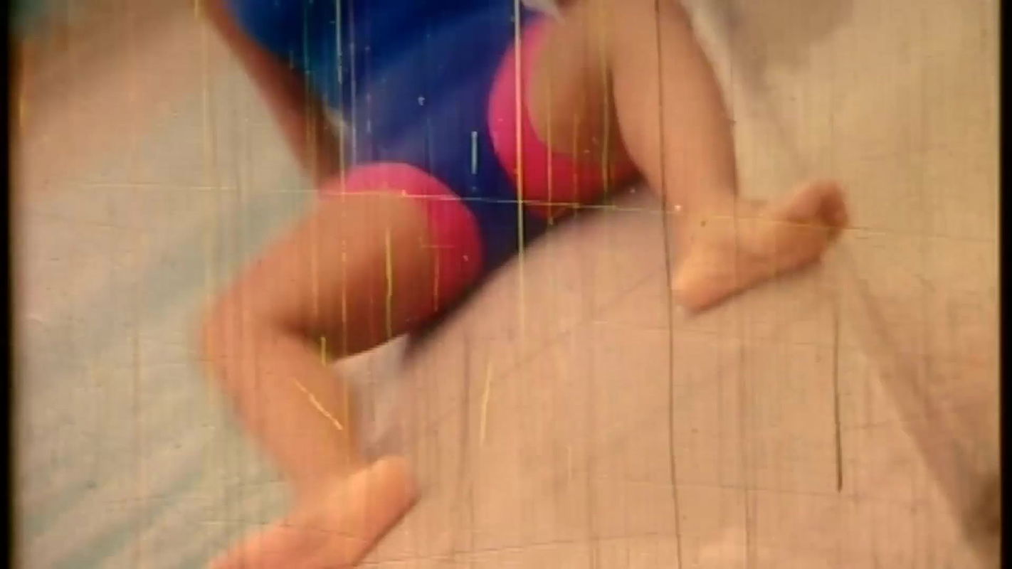 Amar eii vora joubon- mohila hostel, origin gunda o police