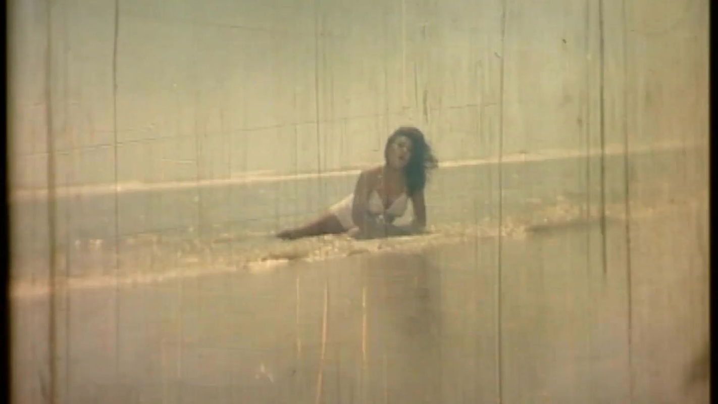 Amar eii vora joubon- mohila hostel, origin gunda o police