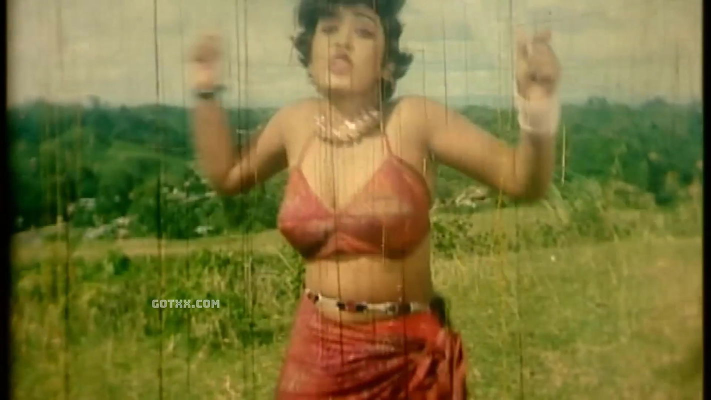 Amar eii vora joubon- mohila hostel, origin gunda o police