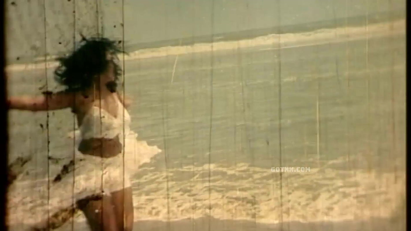 Amar eii vora joubon- mohila hostel, origin gunda o police