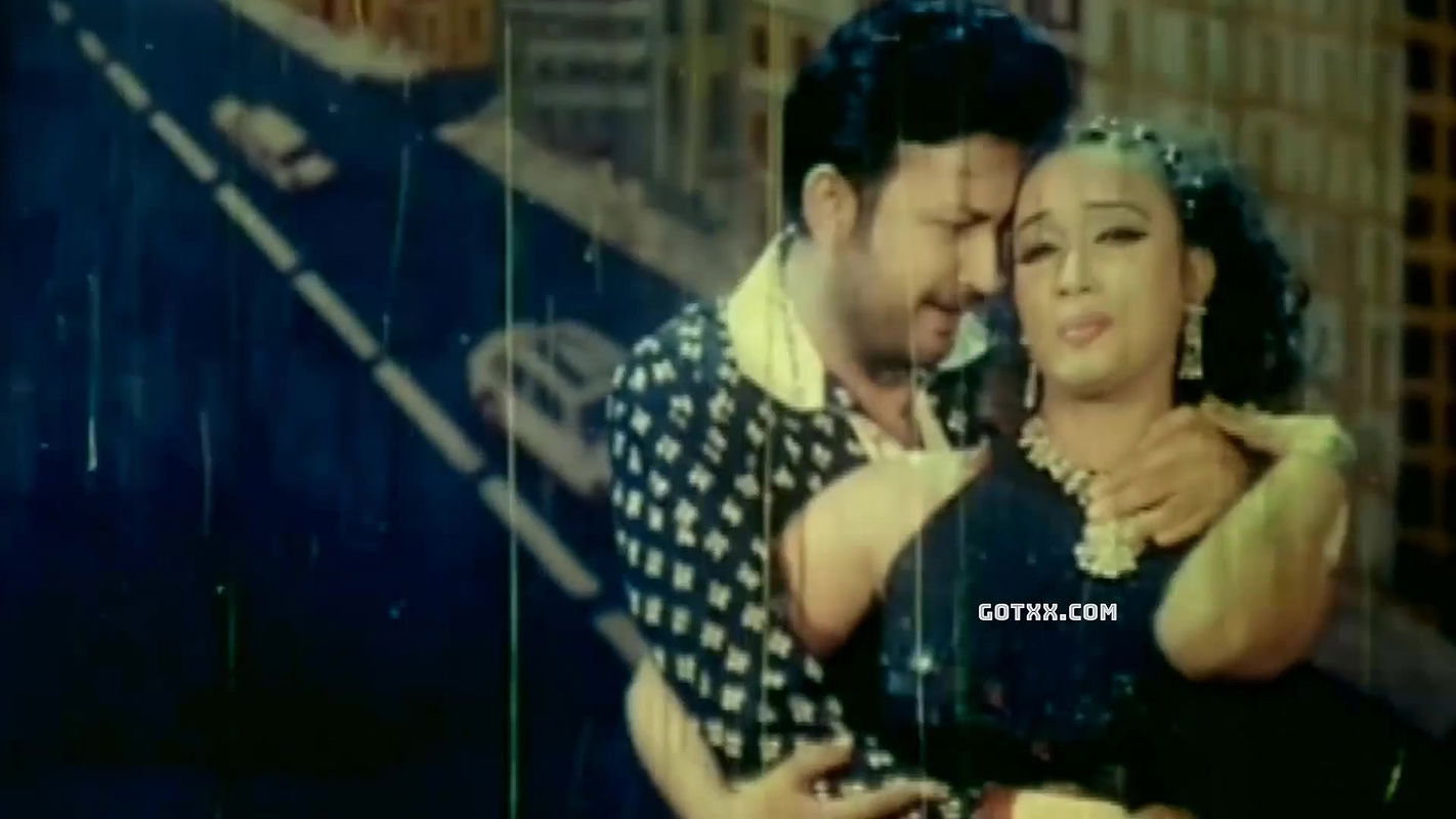 dewana banayche by amin khan and poly- action lady