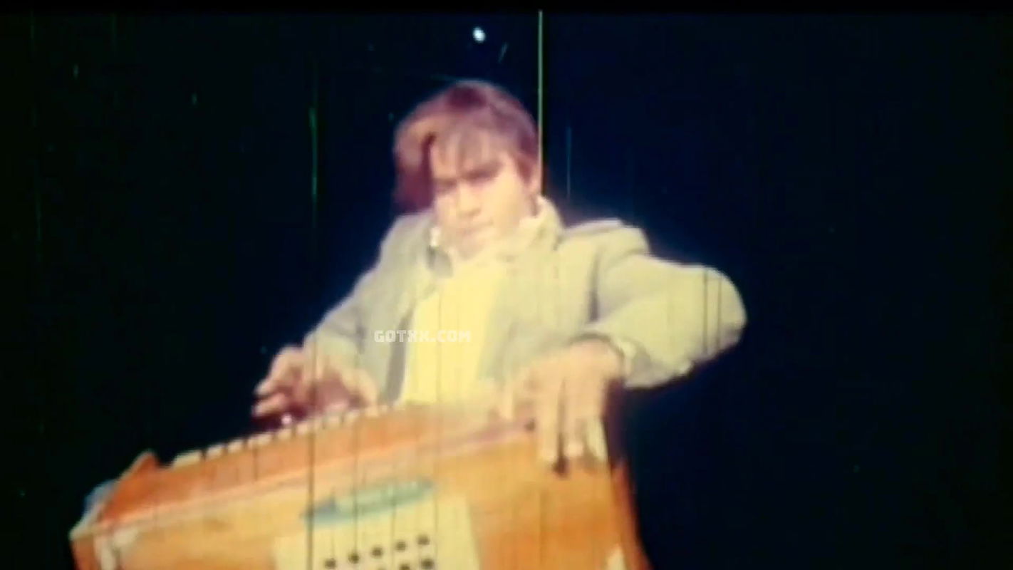 eii sonali eii chameli by misha and kamini- action lady