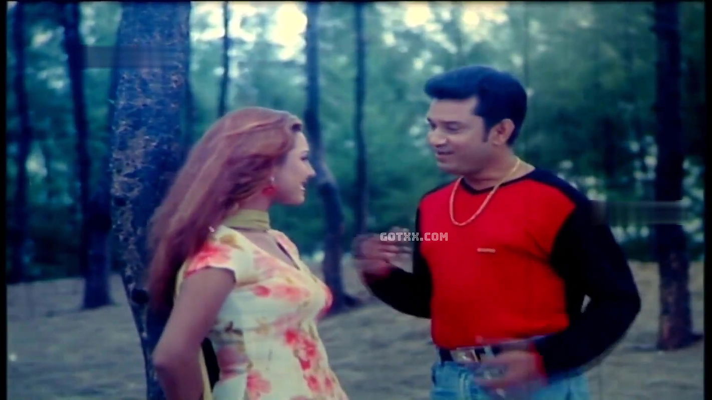 monta je chai tomay aro kache tanite by polash and shonali (soft version)