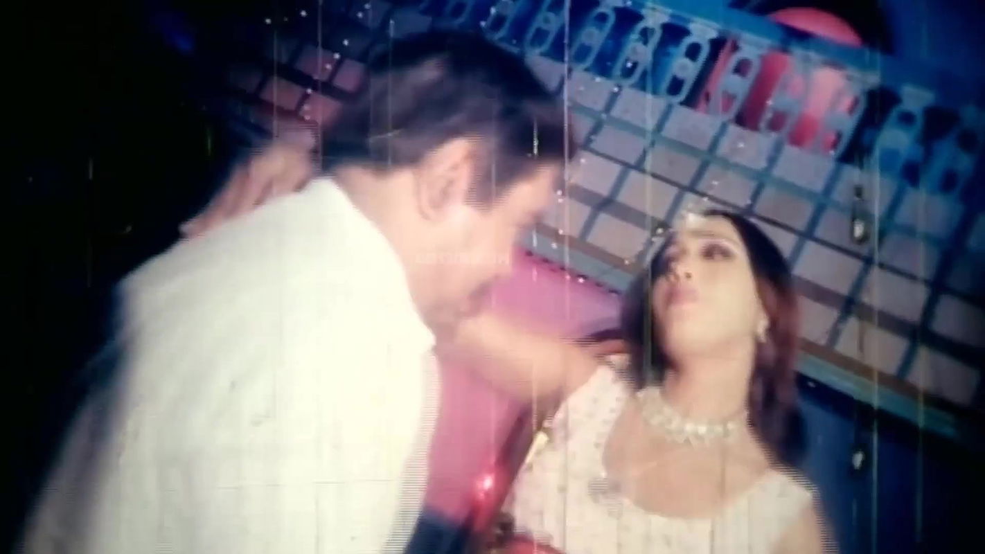 Monta nacena by muzu ahemd and poly- jaal