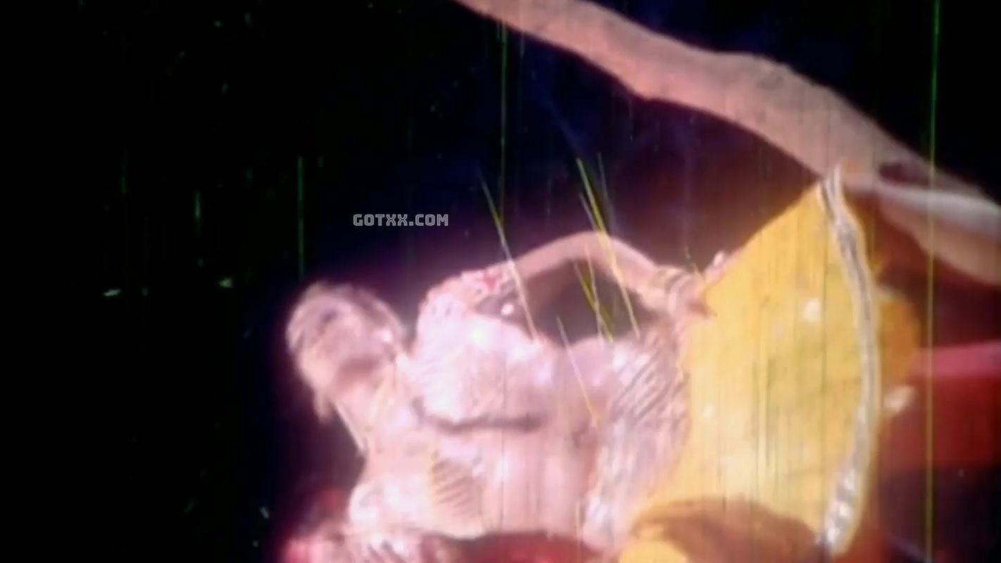 tumi rose vora tal by sohal and suchona- action lady