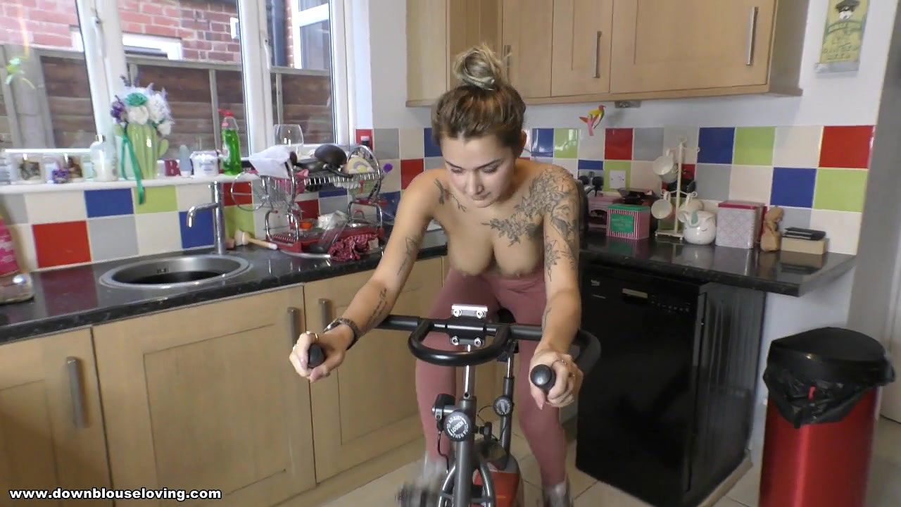 Voyeur shorts video – 9