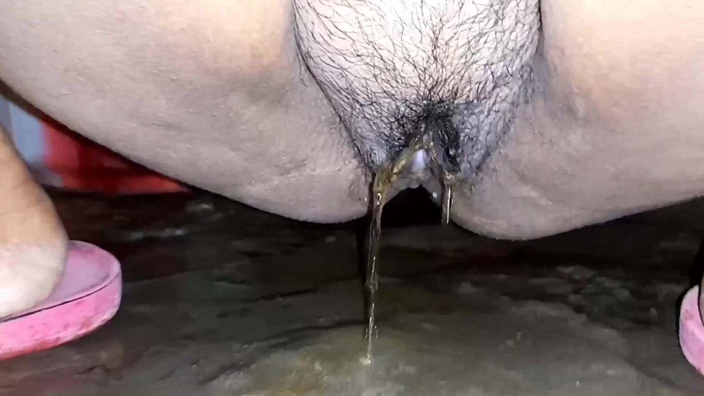 Stepmom Is Taking off Her Panty and Peeing in the Bathroom