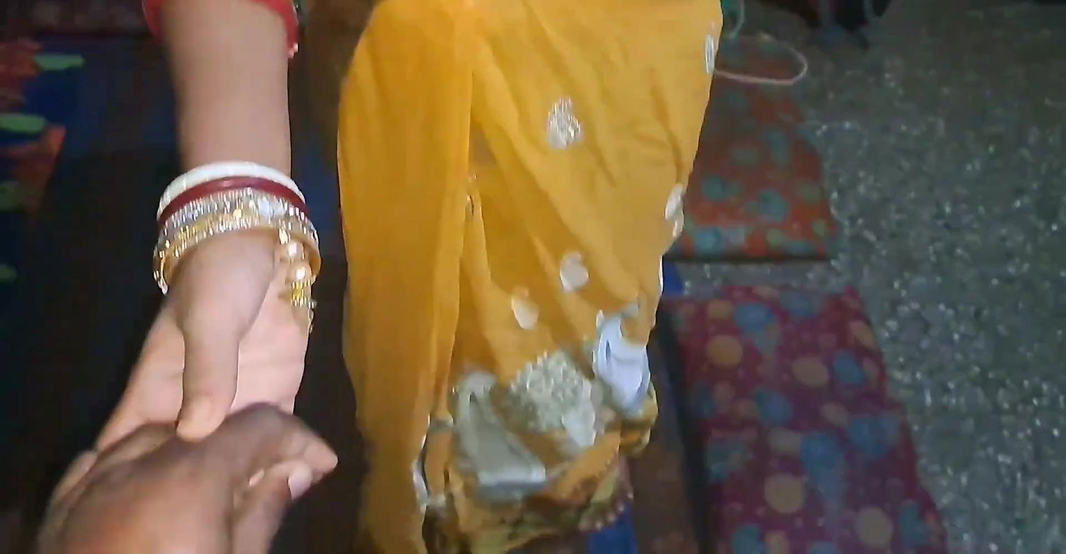 New marriage bhabhi ko Chudai  Indian desi  Facking