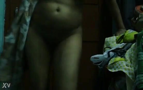 Desi village bhabi sexy nude dance