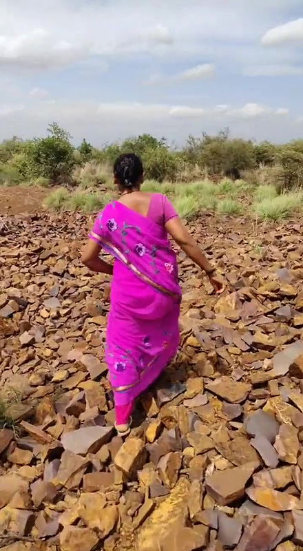 Aunty Outdoor Sex with Boy Hot Sex