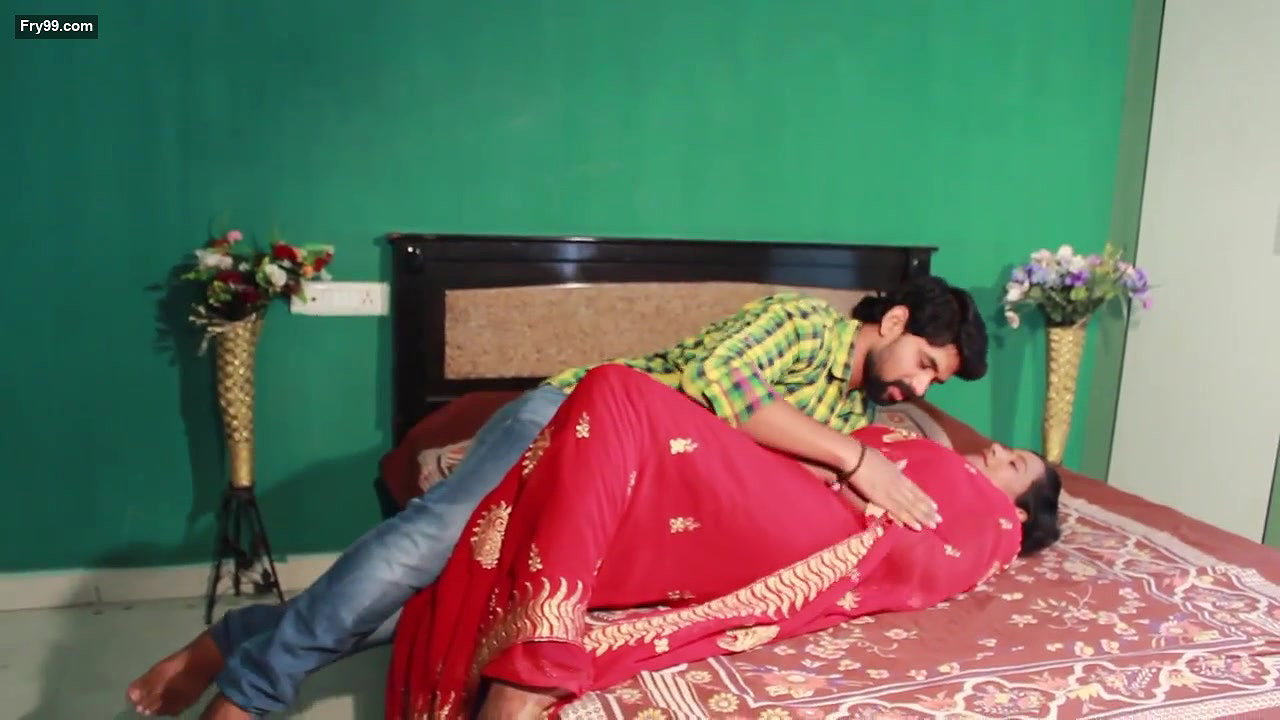 Meri Sexy Padosan Bhabhi – Movies