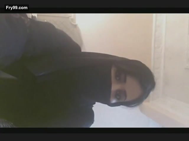 Big Boob Pakistani Babe – Movies
