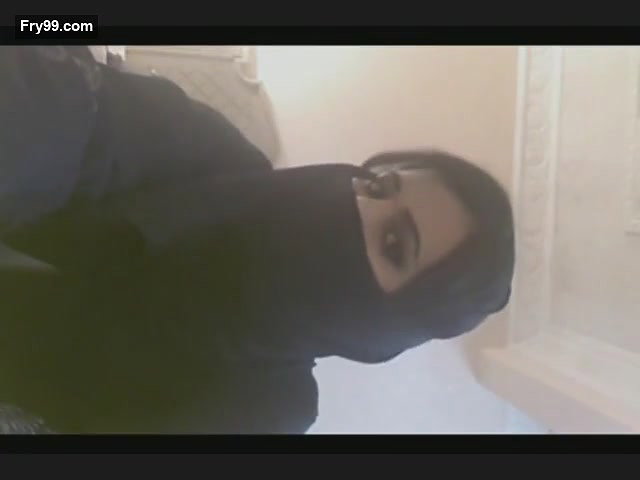 Big Boob Pakistani Babe – Movies