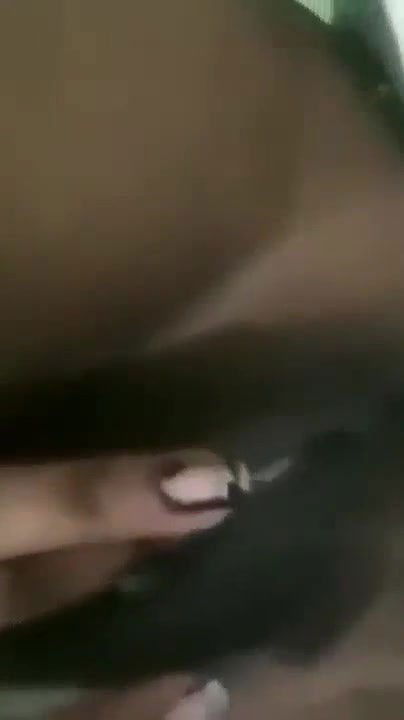 Bhabi Showing And Fingering