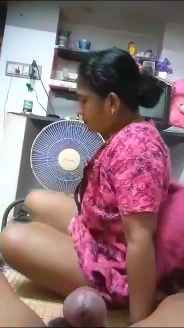 Mature bhabhi giving