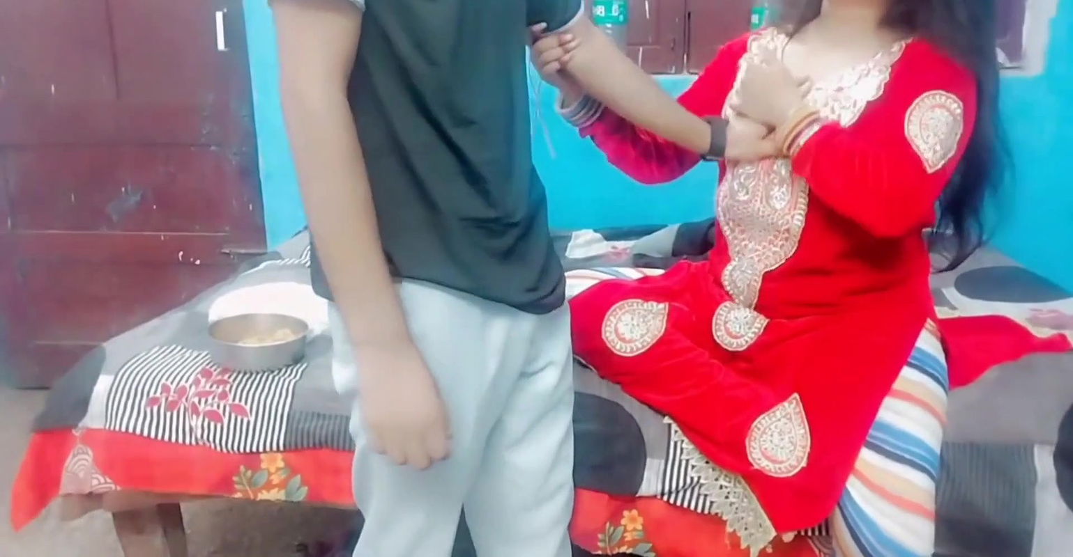 My wife’s boobs so big i I have fucking my wife but now I have tired xxxsoniya