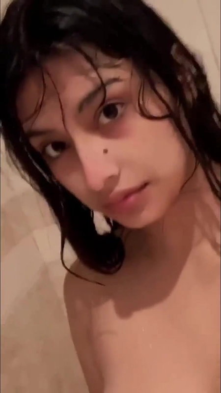 SUPERSEXY INDIAN NRI BABE  24 CLIPS COLLECTION