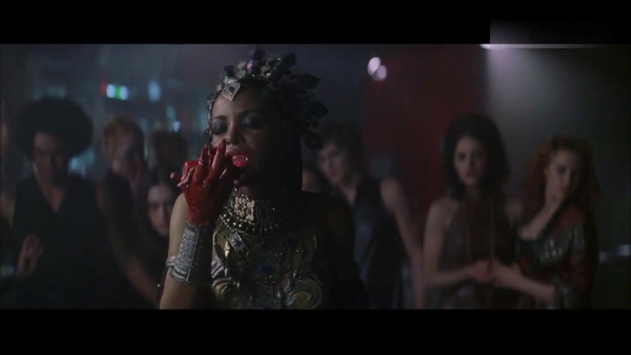 Aaliyah – Queen of the Damned