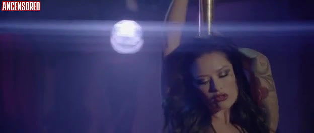 aaliyah hadid – verotika