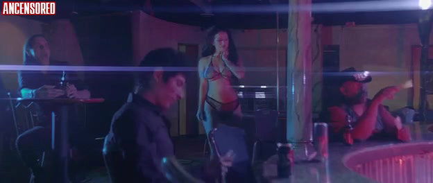 aaliyah hadid – verotika