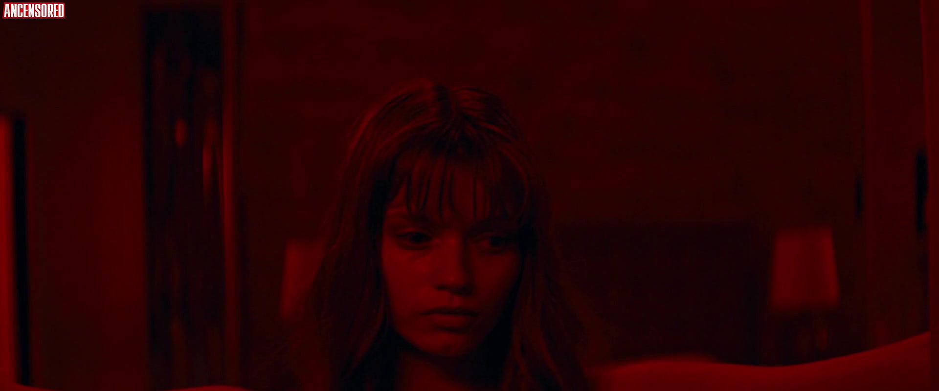 Abbey Lee Kershaw – elizabeth harvest