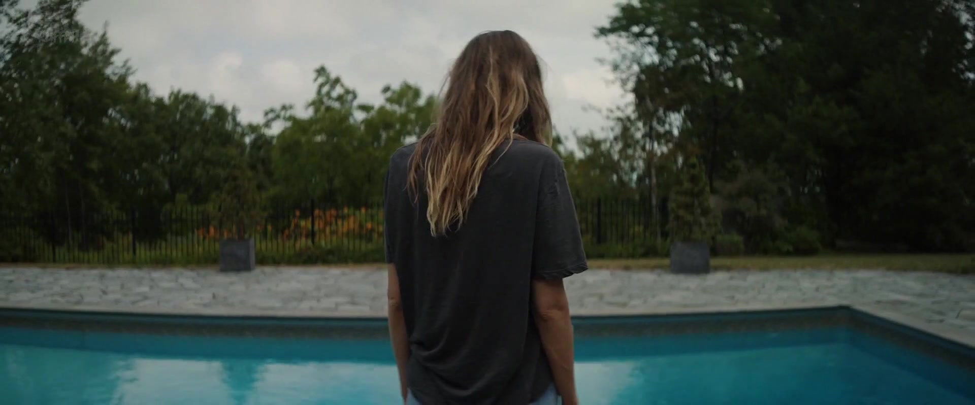 Abbey Lee Kershaw – welcome the stranger