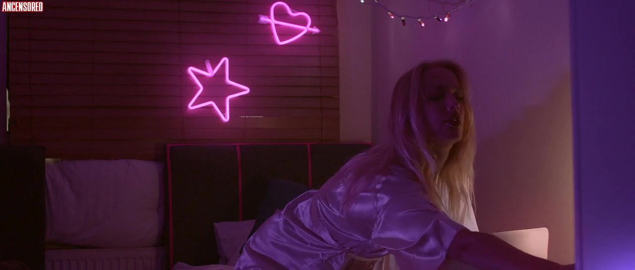 abi casson thompson – cam girls