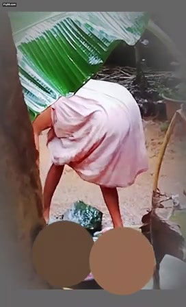Lankan Wife Bathing Secretly Captured 3clips Marged