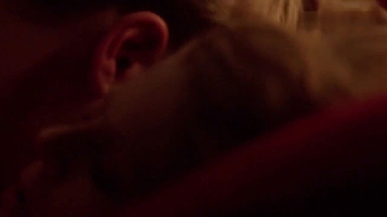 Addison Timlin – The Bounceback