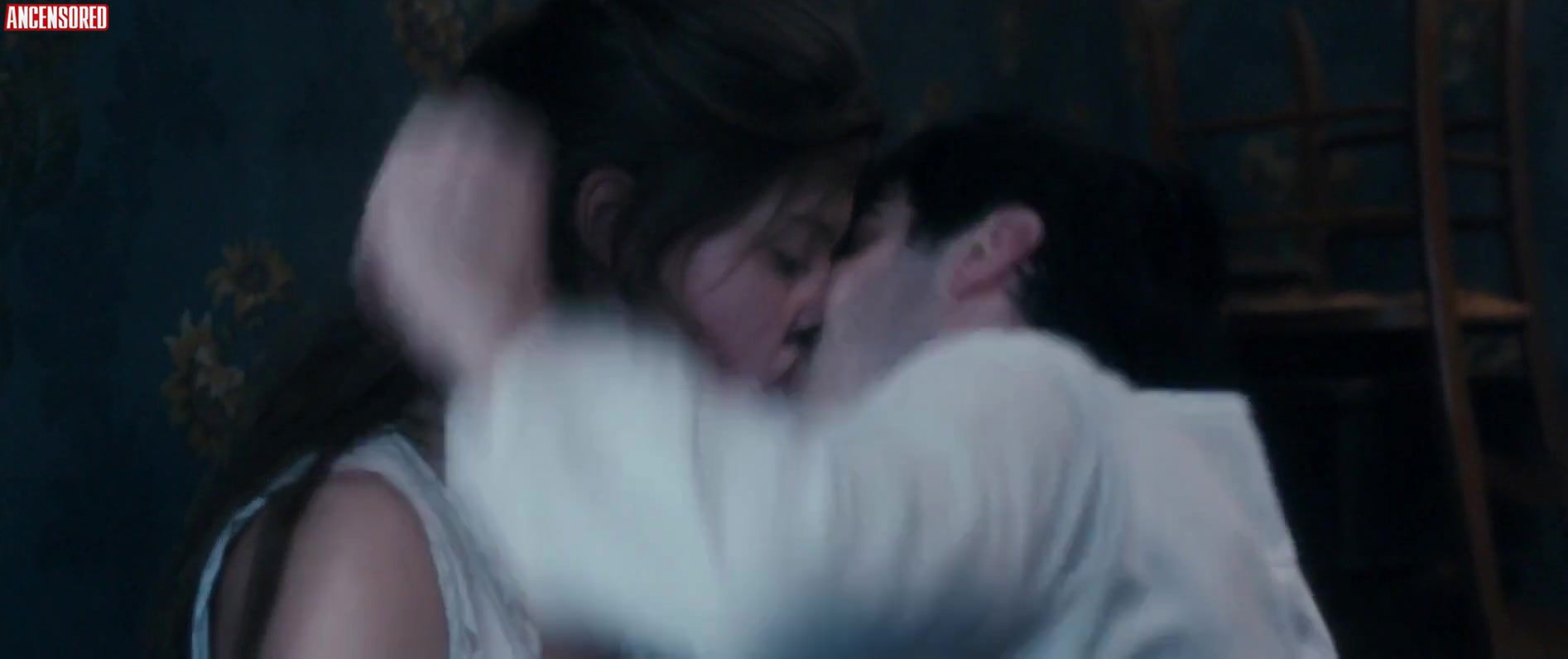 adele exarchopoulos – les anarchistes