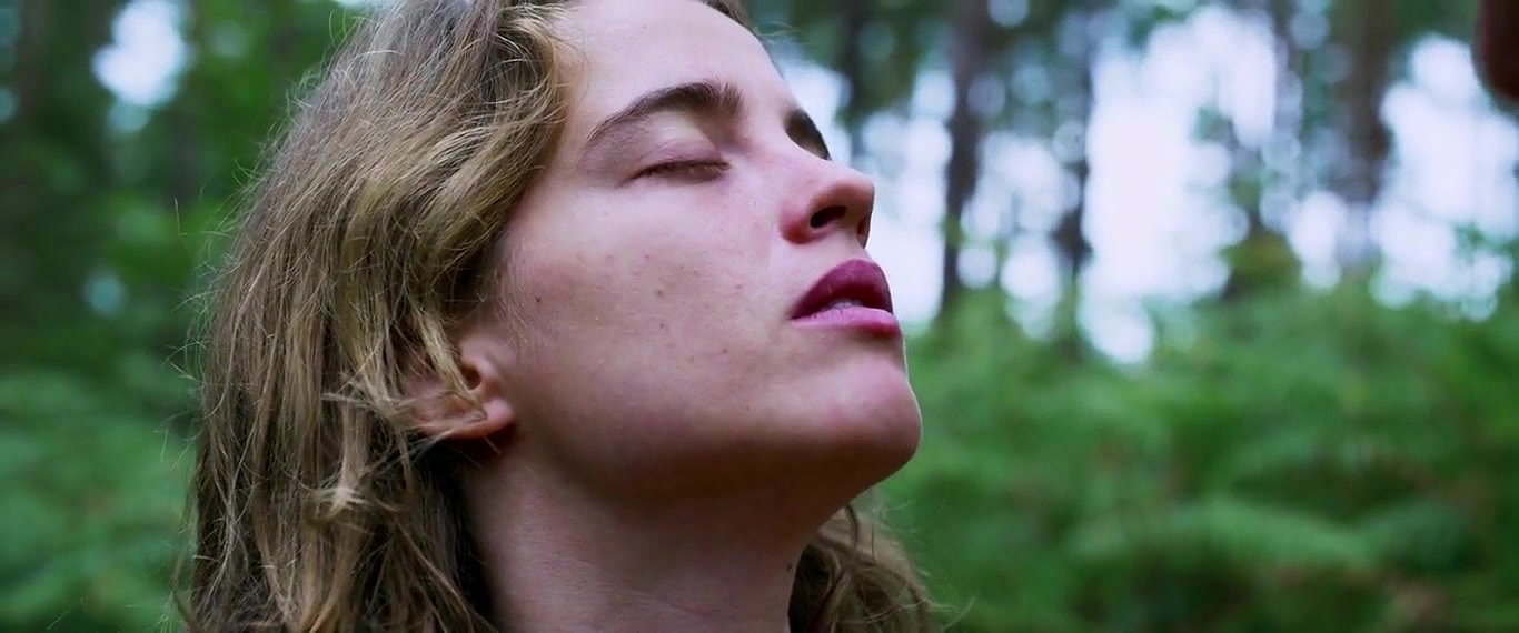 Adele Haenel – orphan