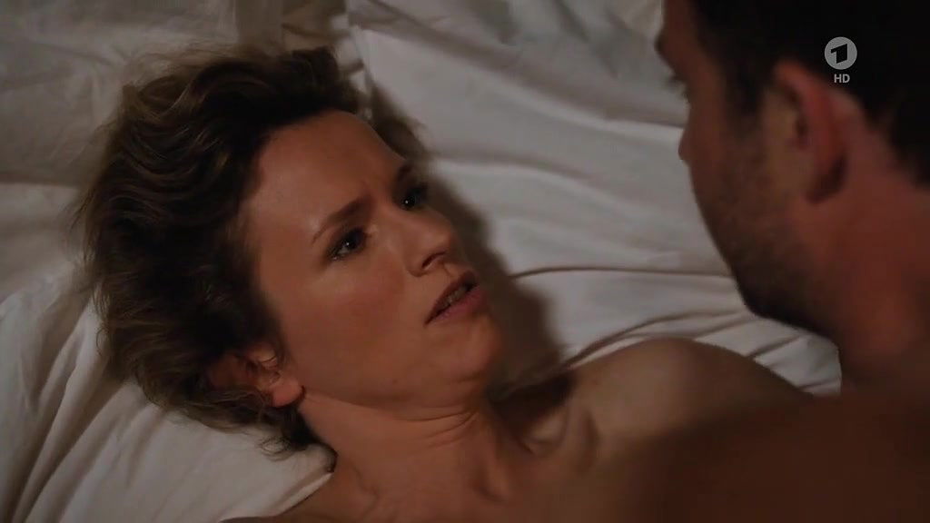 Adina Vetter – Vorstadtweiber