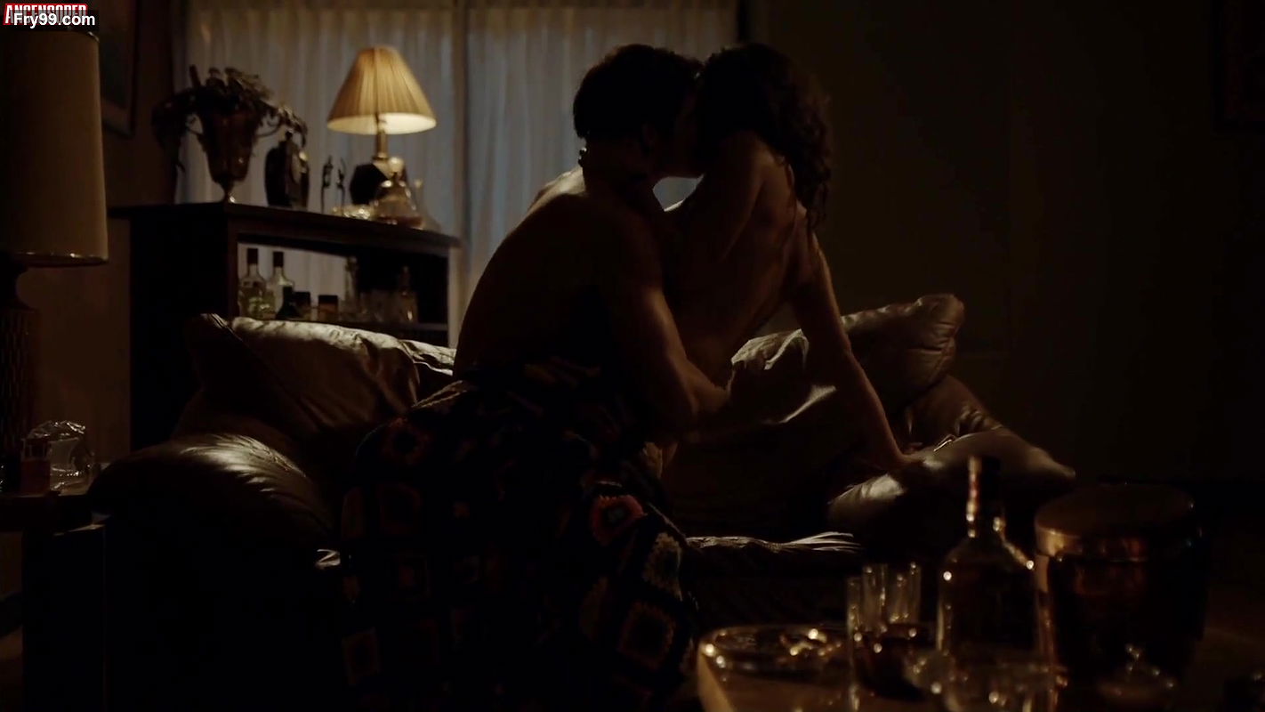 Adria Arjona – Narcos