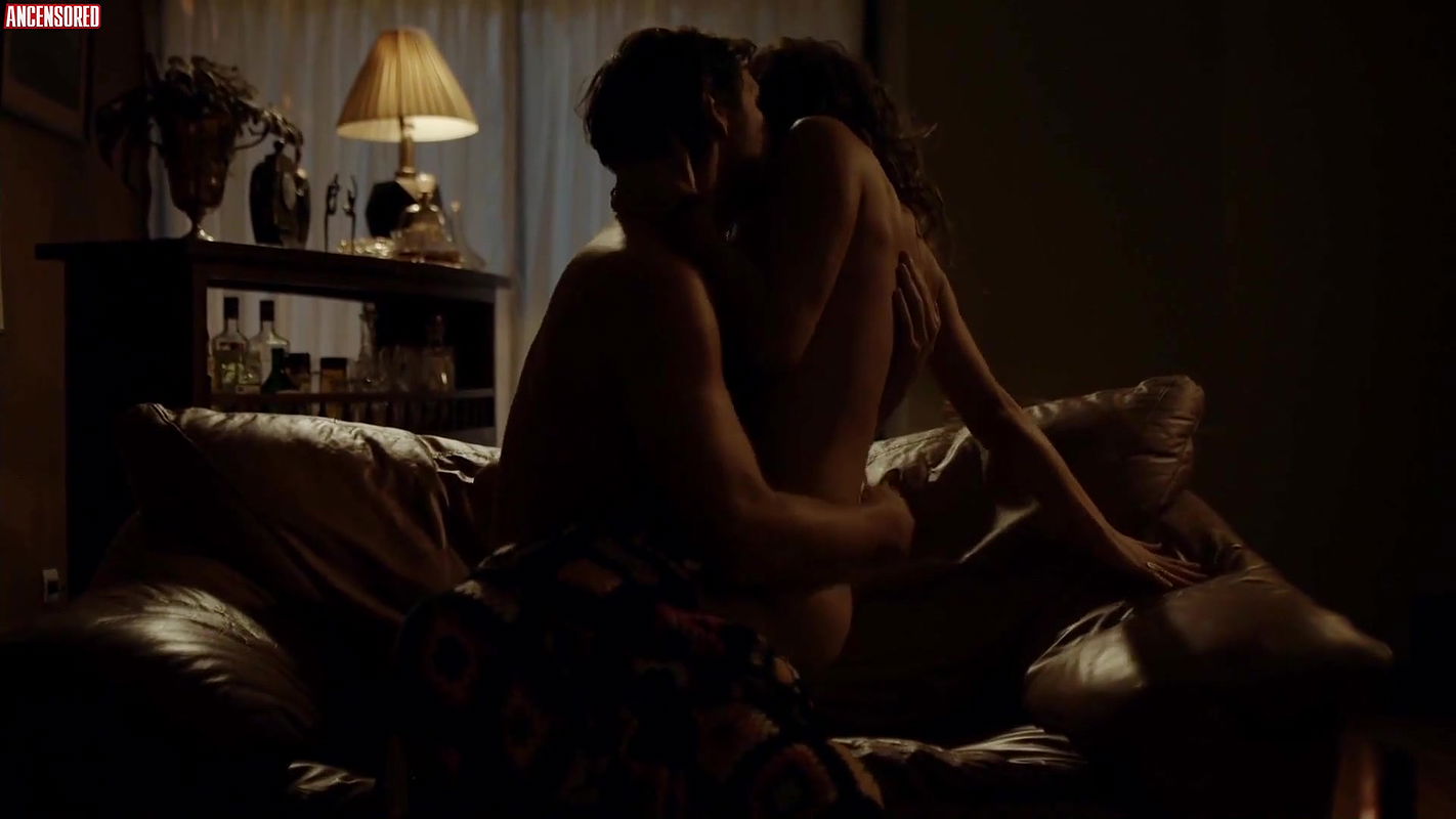 Adria Arjona – Narcos