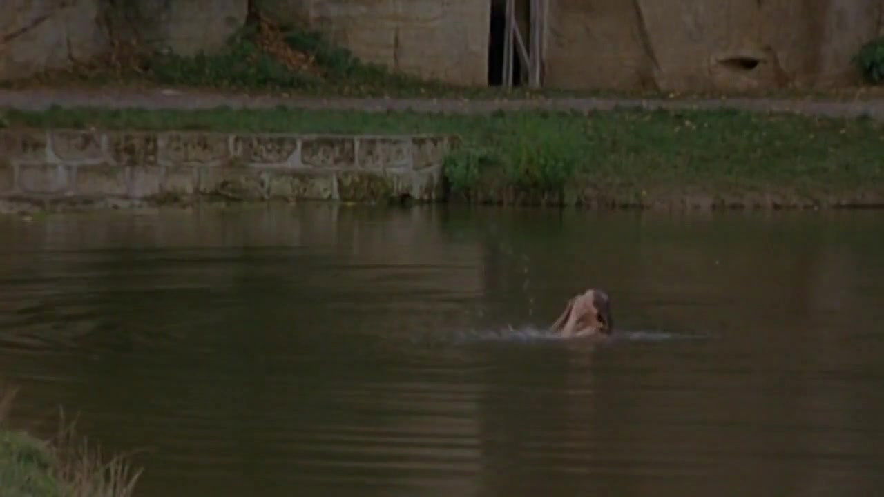 agata pracharova – crash road