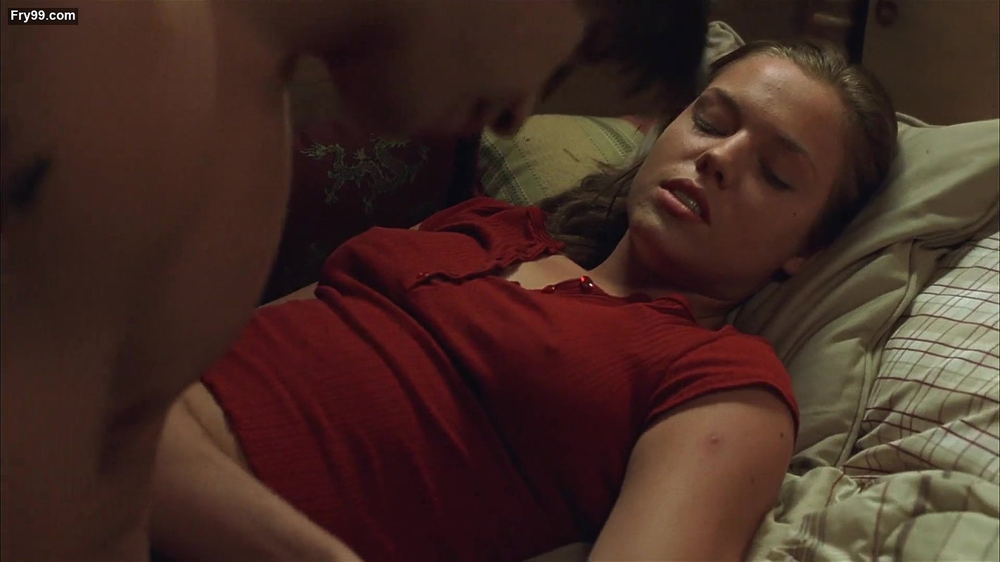Agnes Bruckner – Dreamland