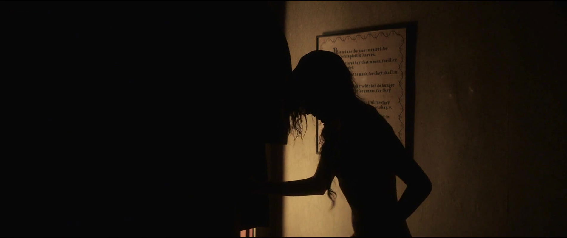 Agyness Deyn – Sunset Song 2015