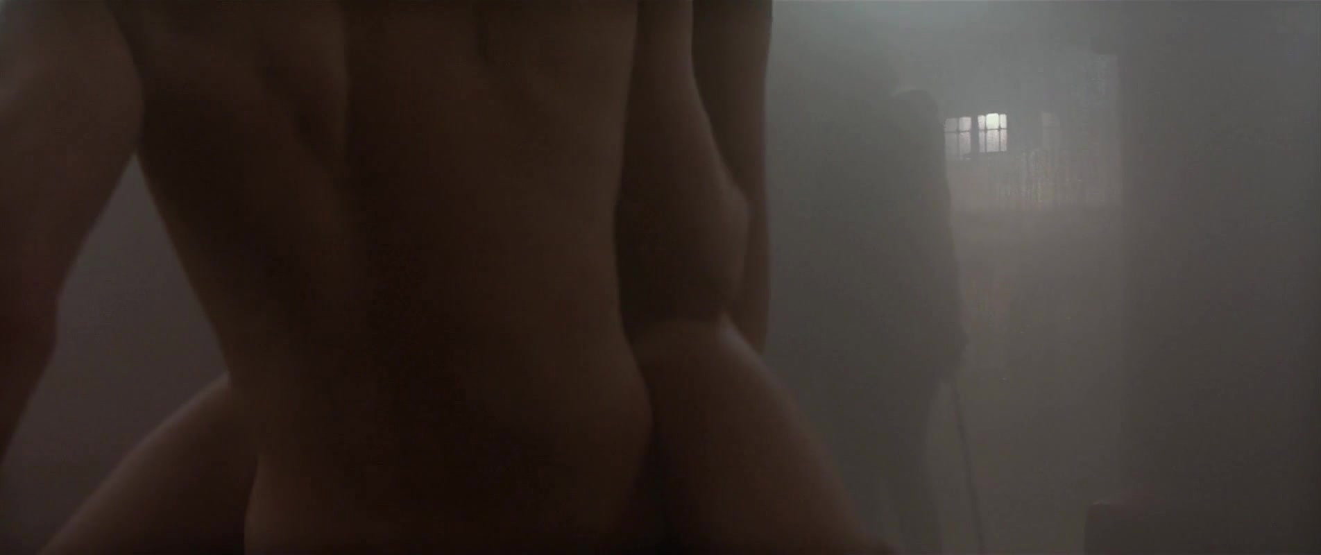 Ako – red sparrow