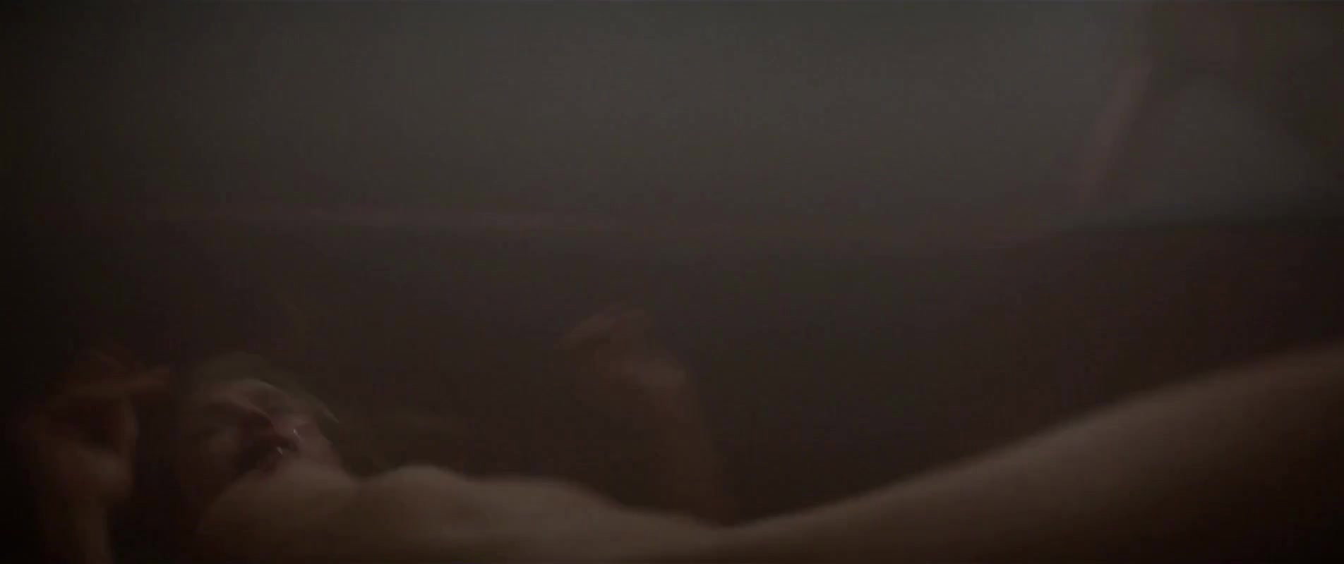 Ako – red sparrow