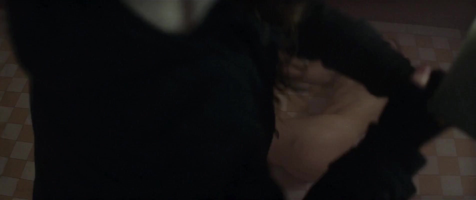 Ako – red sparrow